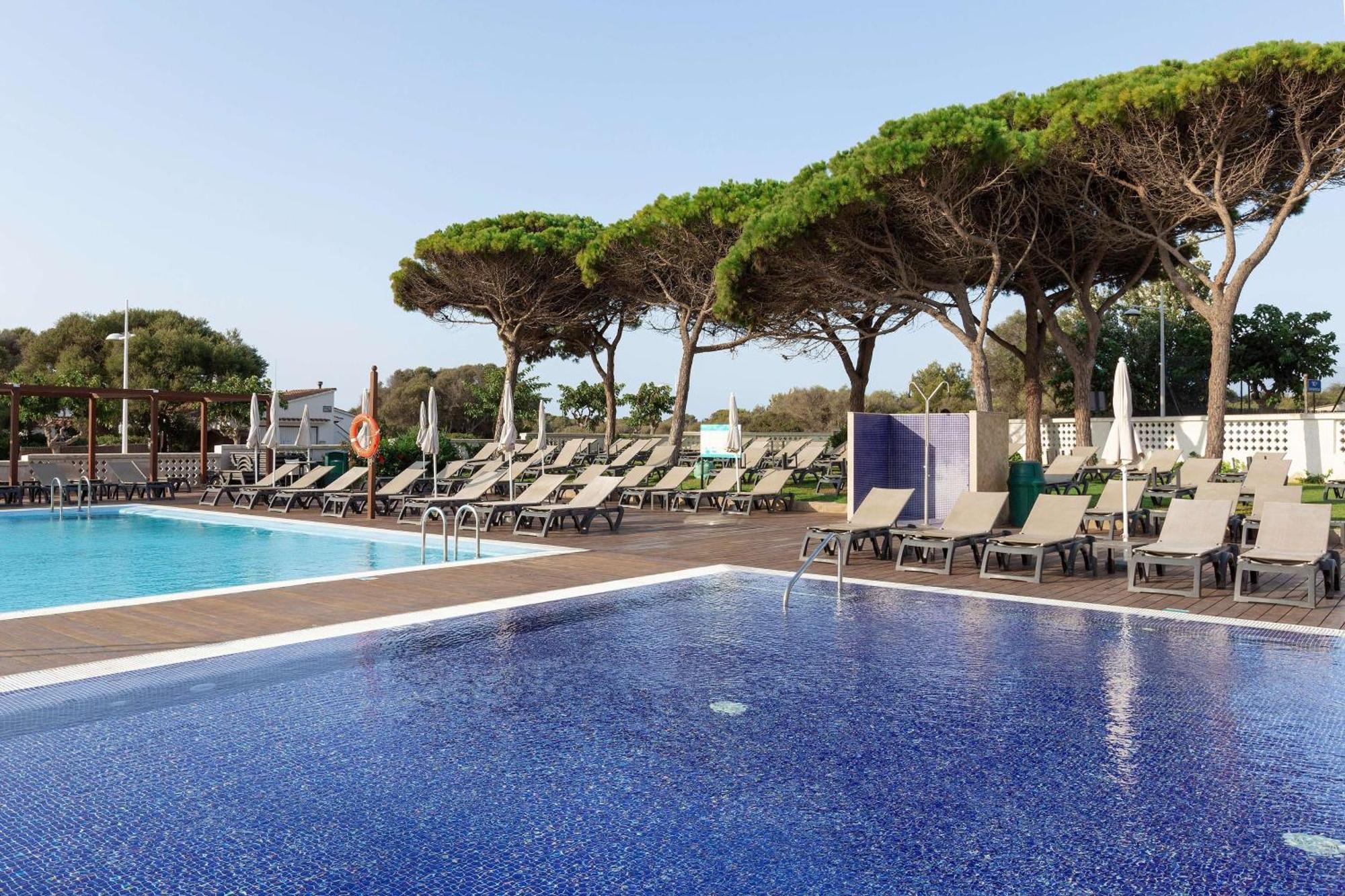 Alua Illa De Menorca Hotel S'Algar Ngoại thất bức ảnh